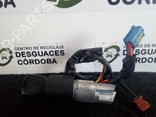 Used Ignition barrel PEUGEOT 206 Hatchback (2A/C) 1.4 HDi eco 70 (68 hp) 5698198
