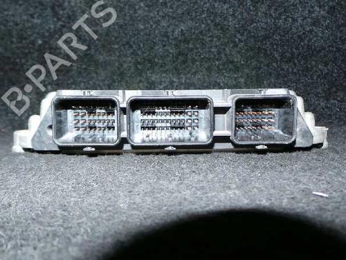 Used Engine control unit (ECU) RENAULT LAGUNA II (BG0/1_) [2001-2007]  5725602