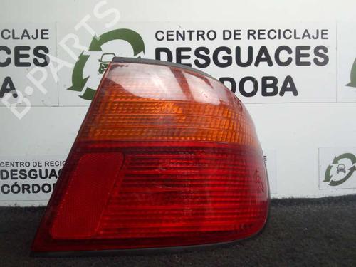 Used Right taillight NISSAN PRIMERA (P11) 1.6 16V (99 hp) 5699453
