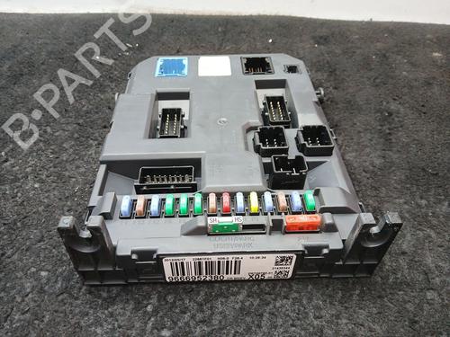 Fuse box CITROËN C3 Picasso (SH_) 1.6 HDI 90 | BP39430100E1 - Image 3