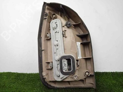 Right taillight OPEL ZAFIRA A MPV (T98) 2.0 DTI 16V (F75) | BP12211587C35 