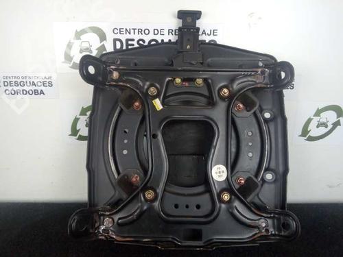 Stol venstre foran MAHINDRA BOLERO Pickup 2.5 D 4x4 (100 hp) 27831409