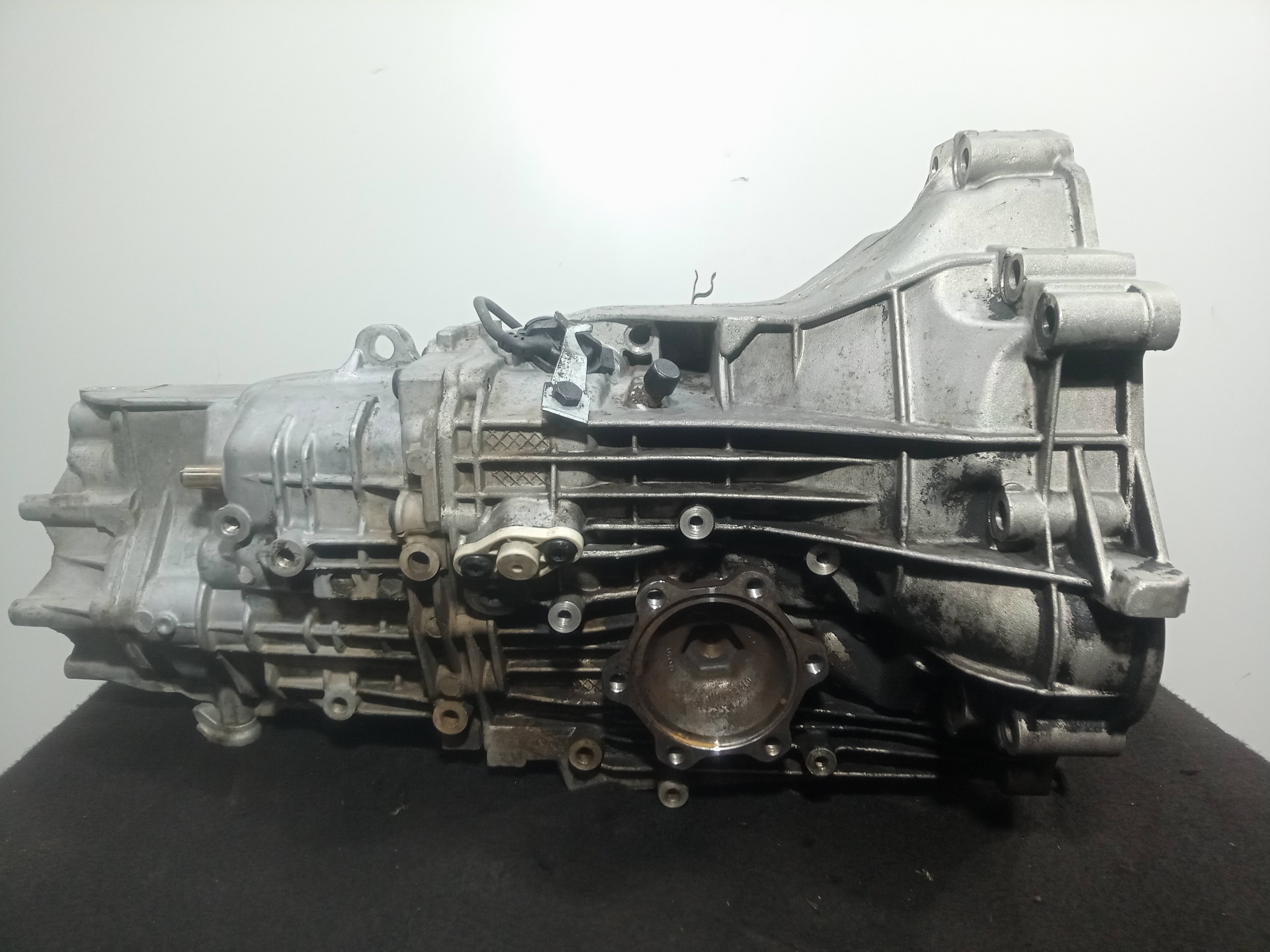 Manual gearbox AUDI A4 B6 (8E2) 1.9 TDI 12605872 BParts