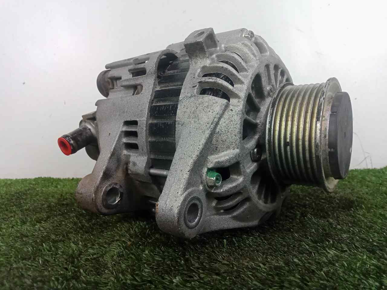 Alternator KIA SORENTO I (JC) 2.5 CRDi 15685212 BParts