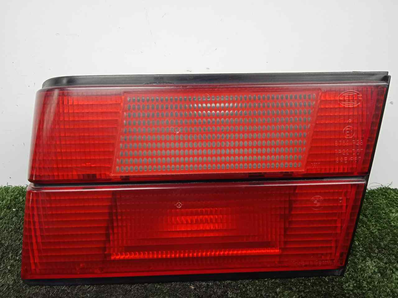 Right tailgate light BMW 5 (E34) 520 i 24V 7401922 | B-Parts