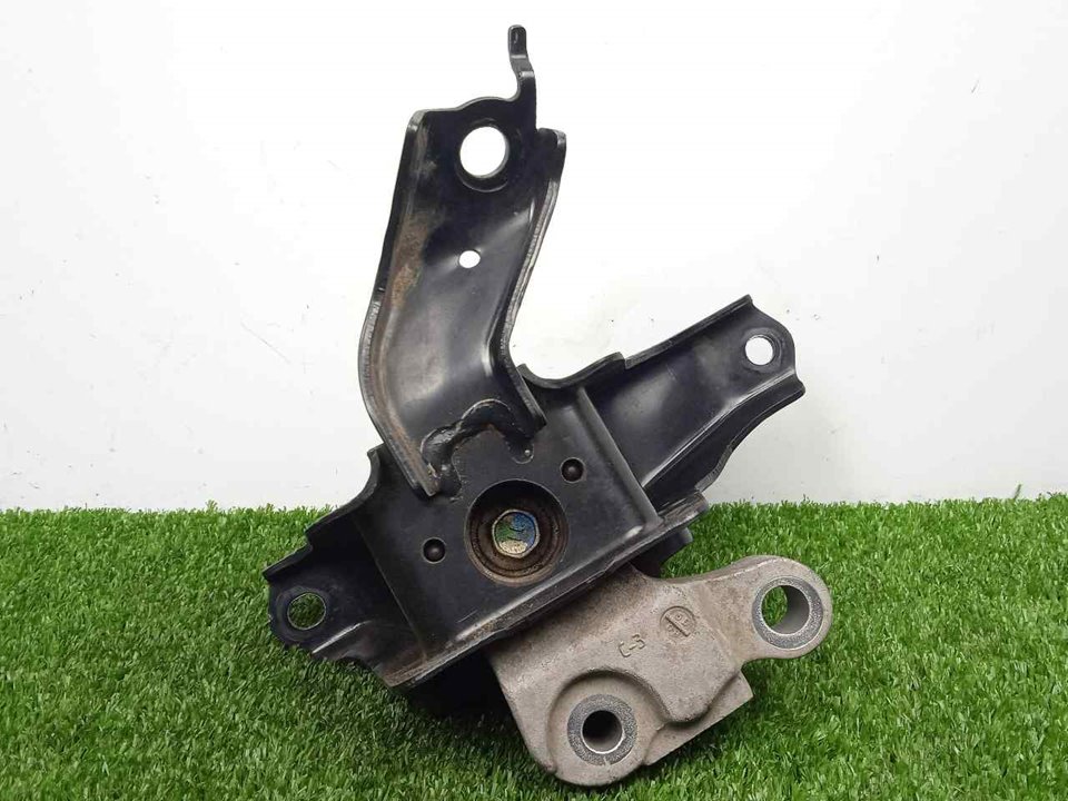 Engine mount TOYOTA YARIS (_P9_) 1.33 VVTi (NSP90_) 10213947 BParts