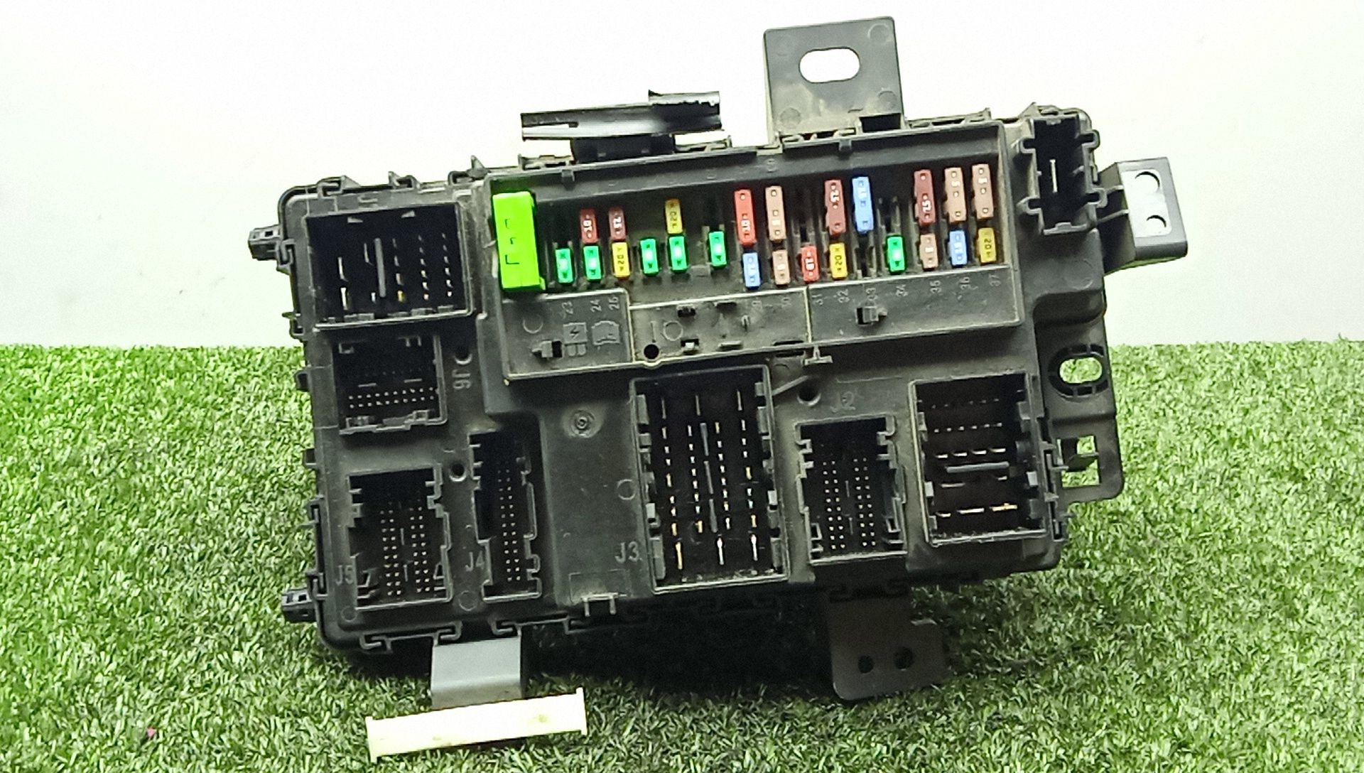 Fuse box FORD TRANSIT CUSTOM V362 Van (FY, FZ) 29909607 | B-Parts