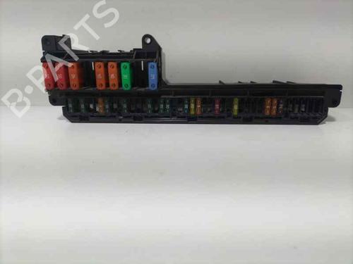 Used Fuse box BMW 5 (E60) 520 d (177 hp) 20099342