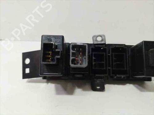 Headlight switch HYUNDAI TUCSON (JM) 2.0 CRDi | BP16873656I24 