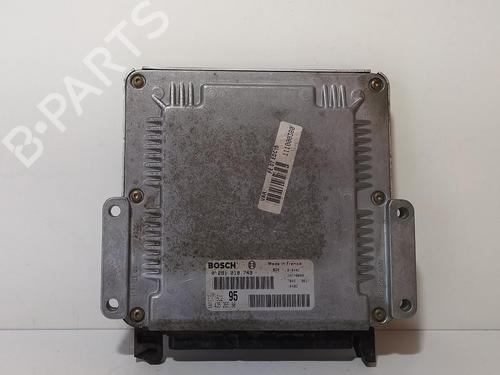 Used Engine control unit (ECU) CITROËN C5 I (DC_) 2.0 HDi (DCRHZB, DCRHZE) (109 hp) 11740765