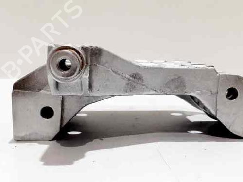 Support VW TOUAREG (7LA, 7L6, 7L7) 3.0 V6 TDI | BP13963864C155 
