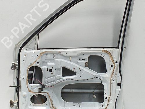 Right front door NISSAN TERRANO II (R20) 2.7 TDi 4WD | BP13534275C3 