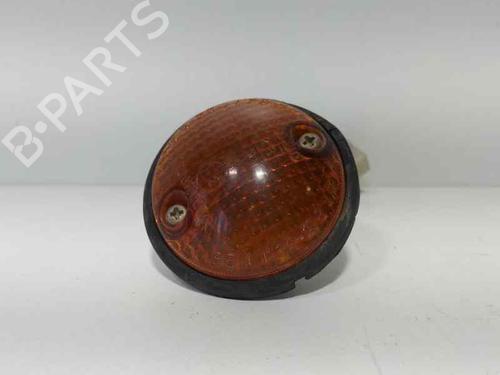 Used Left side indicator MITSUBISHI PAJERO II (V3_W, V2_W, V4_W, V5_W) [1990-2001]  19035687