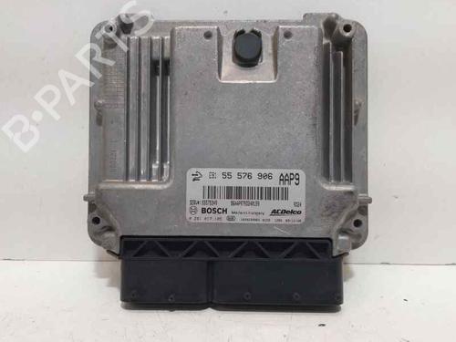 Used Engine control unit (ECU) OPEL INSIGNIA A Sports Tourer (G09) 2.0 CDTI (35) (160 hp) 18323793