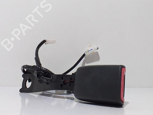 Used Front right seatbelt TOYOTA COROLLA Verso (ZER_, ZZE12_, R1_) 2.2 D-4D (AUR10_, AUR10R) (177 hp) 9736469