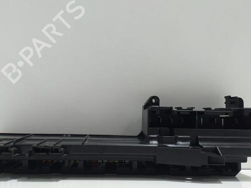 Fuse box BMW 6 (E63) 630 i | BP8255973E1 