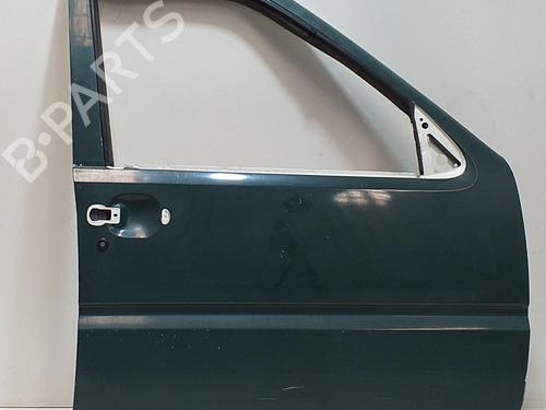 Used Right front door NISSAN TERRANO II (R20) 2.7 TDi 4WD (125 hp) 13360760