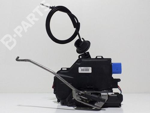 Used Rear right lock Rear right lock AUDI A8 D3 (4E2, 4E8) 3.7 quattro (280 hp) 8693589 8693589