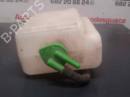 Used Expansion tank SUZUKI GRAND VITARA I (FT, HT) 2.0 TD 4x4 (SQ420D) (87 hp) 5755492