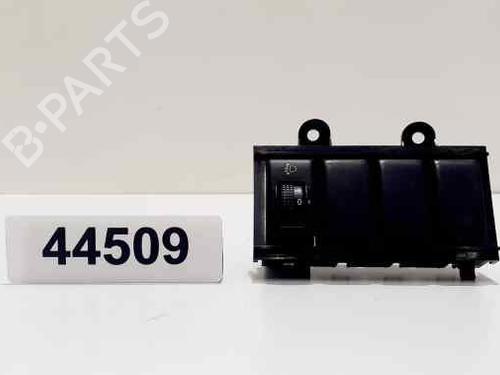 Used Headlight switch NISSAN X-TRAIL II (T31) 2.0 dCi 4x4 (150 hp) 6007565