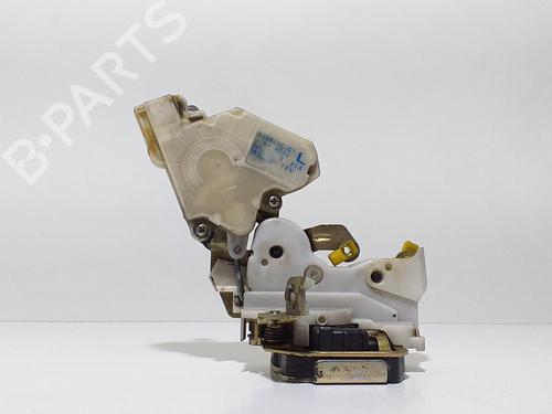 Used Rear left lock NISSAN TERRANO II (R20) [1992-2007]  9439011
