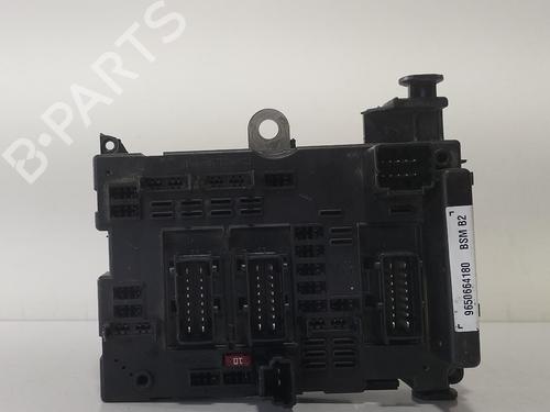 Caja reles / fusibles PEUGEOT 306 (7B, N3, N5) 2.0 HDI 90 (90 hp) 9650664180