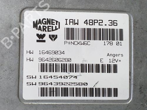 Calculateur Moteur (ECU) Peugeot 307 (3A/C/D) 2002 - Pièce D'occasion, Référence 9643922580