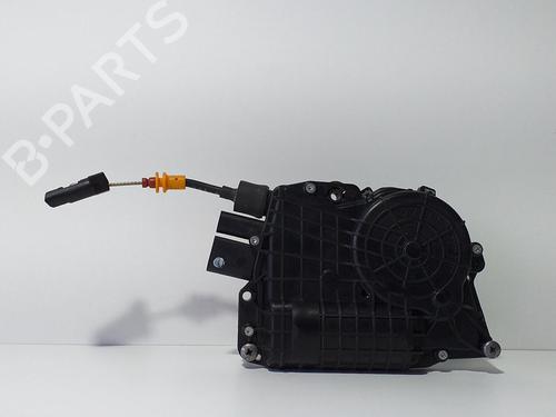 Used Electronic module BMW X6 (E71, E72) xDrive 30 d (245 hp) 13320555