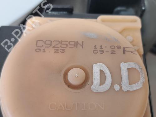 Front right seatbelt HYUNDAI TUCSON (JM) 2.0 CRDi | BP15287268I25 