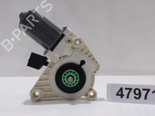 Used Left rear window motor MERCEDES-BENZ S-CLASS (W221, V221) S 600 (221.176) (517 hp) 10238398