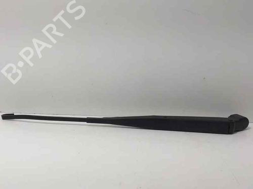Used Front windshield wiper arm FORD MAVERICK (UDS, UNS) 2.7 TD (100 hp) 17150463