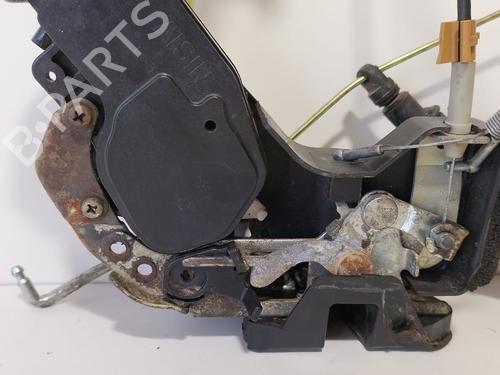 Rear right lock TOYOTA LAND CRUISER 100 (_J1_) 4.2 TD (HDJ100_, HDJ100) | BP15618076C99 