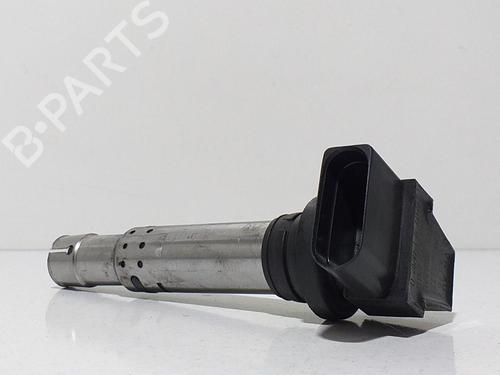 Used Ignition coil VW GOLF IV (1J1) 1.6 16V (105 hp) 10498167