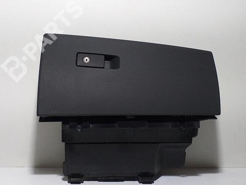 Used Glove box Glove box VOLVO XC70 II (136) D5 AWD (205 hp) 10407163 10407163