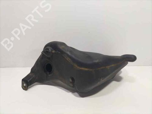Used Windscreen washer tank PEUGEOT 307 Break (3E) 2.0 HDI 90 (90 hp) 16876389