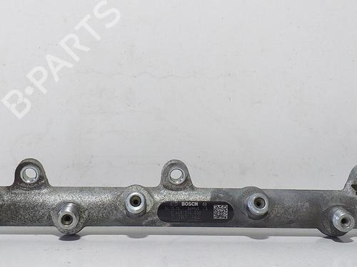Used Injection rail BMW 1 (E87) 120 d (163 hp) 12263227