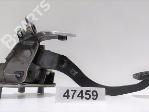 Used Clutch pedal Clutch pedal NISSAN JUKE (F15) 1.5 dCi (110 hp) 8763882 8763882