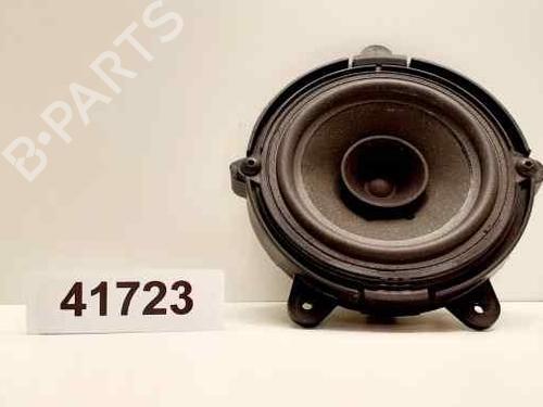 Radio RENAULT CLIO III (BR0/1, CR0/1) 1.5 dCi (BR0H, CR0H, CR1S, BR1S) (106 hp) 6613666