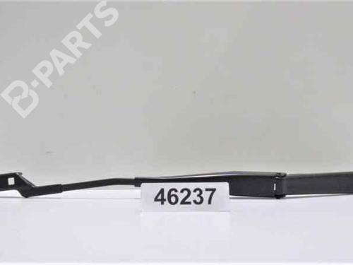 Used Front wipers mechanism Front wipers mechanism FORD FIESTA VI (CB1, CCN) 1.25 (82 hp) 6316347 6316347