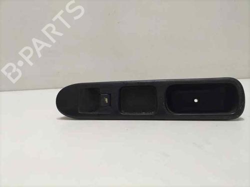 Used Right front window switch PEUGEOT 307 Break (3E) 2.0 HDI 90 (90 hp) 16974810