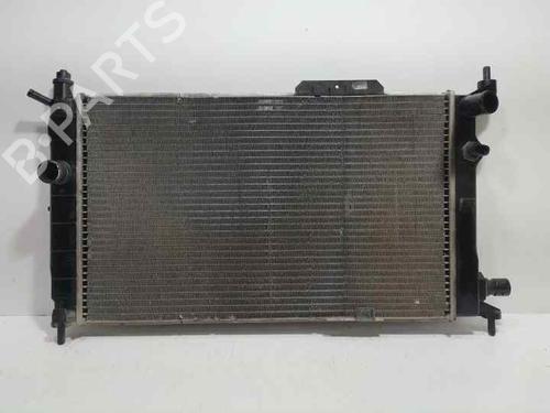 Radiateur à eau OPEL ASTRA F Hatchback (T92) [1991-1998]  18009029