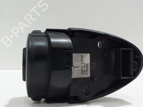 Steering wheel controls NISSAN X-TRAIL I (T30)  | BP8219760E15 