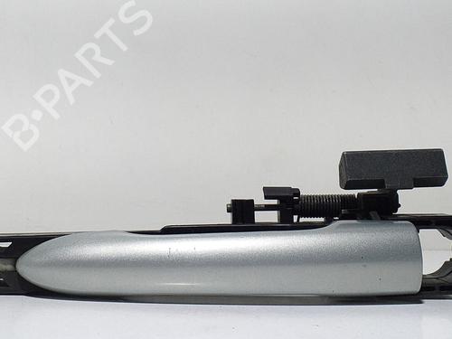 Used Front left exterior door handle RENAULT LAGUNA II (BG0/1_) 1.6 16V (BG0A, BG0L) (107 hp) 11109822