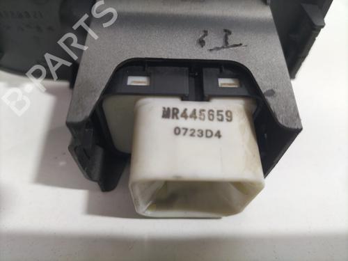 Left rear window switch MITSUBISHI PAJERO II (V3_W) 3.2 DiD 4WD | BP17617079I29 