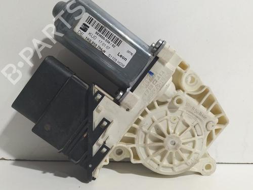 Used Right rear window motor SEAT LEON (1P1) 2.0 TDI (170 hp) 15838490