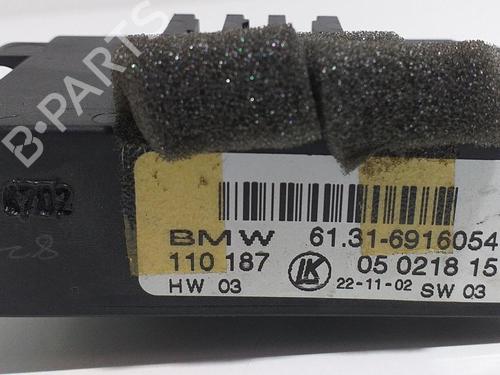 Elektronische module BMW 3 (E46) 325 i (192 hp) 8369198