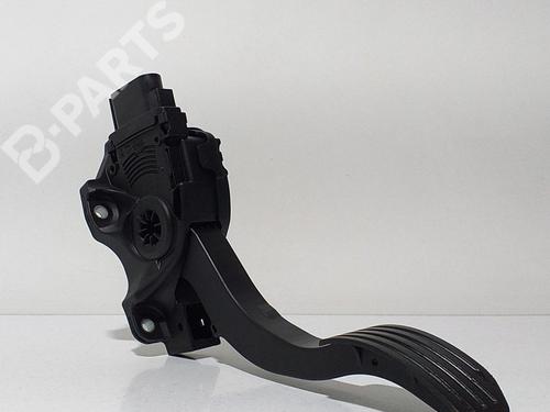 Used Pedal Pedal VOLVO XC70 II (136) D5 AWD (205 hp) 10409412 10409412