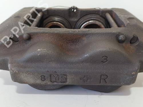 Used Right front brake caliper TOYOTA LAND CRUISER 100 (_J1_) 4.2 TD (HDJ100_, HDJ100) (204 hp) 15618091
