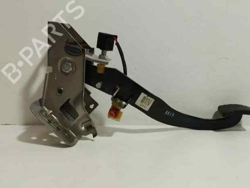 Clutch pedal HYUNDAI TUCSON (JM) [2004-2024]  16743827