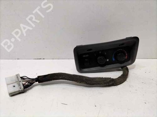 Used Climate control MITSUBISHI PAJERO III (V7_W, V6_W) 3.2 Di-D (V68W) (160 hp) 17557361